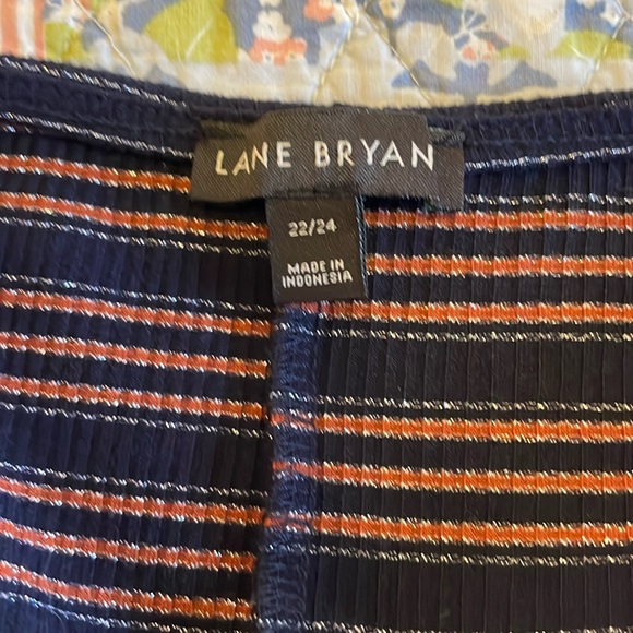 Lane Bryant- long sleeved Red/Blue/Silver stripped lightweight Dress. EUC. - Picture 7 of 7